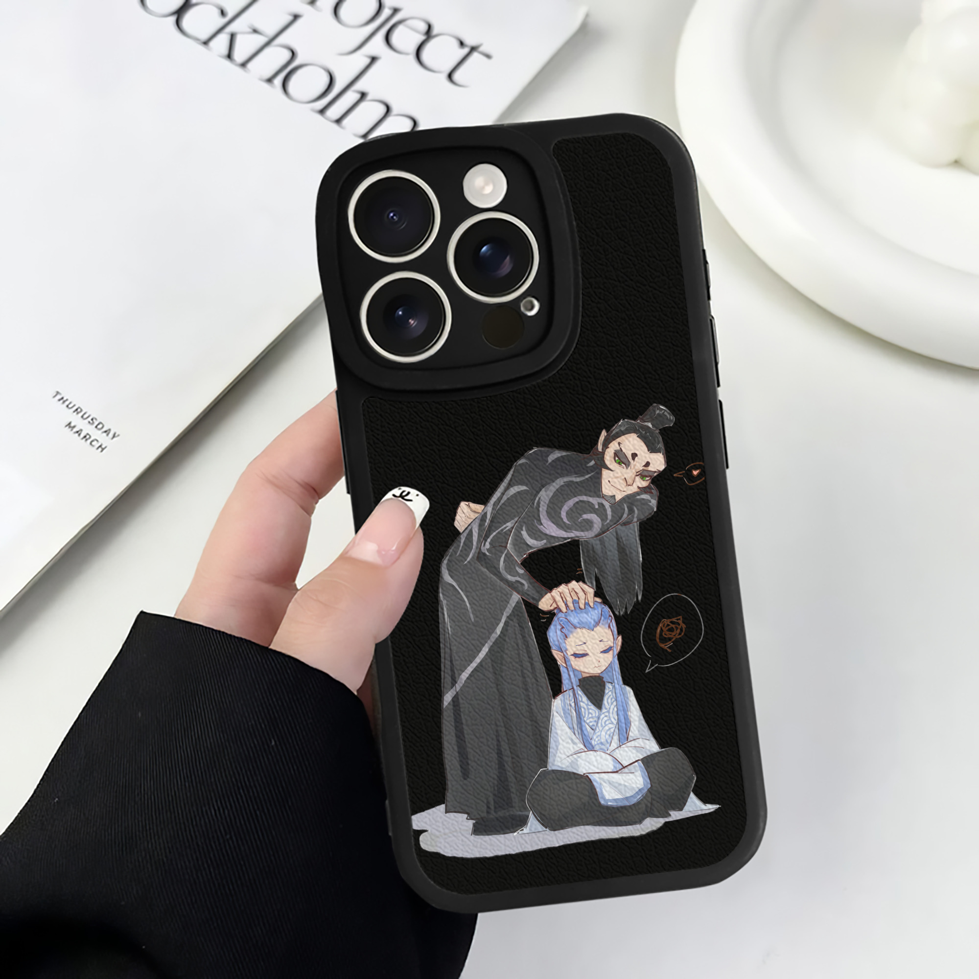 （画像用） Ne Zha 2 ナタ 魔童の大暴れ 【iPhone 16シリーズ対応】シリコンスマホケース（レザー調） 材質：シリコン